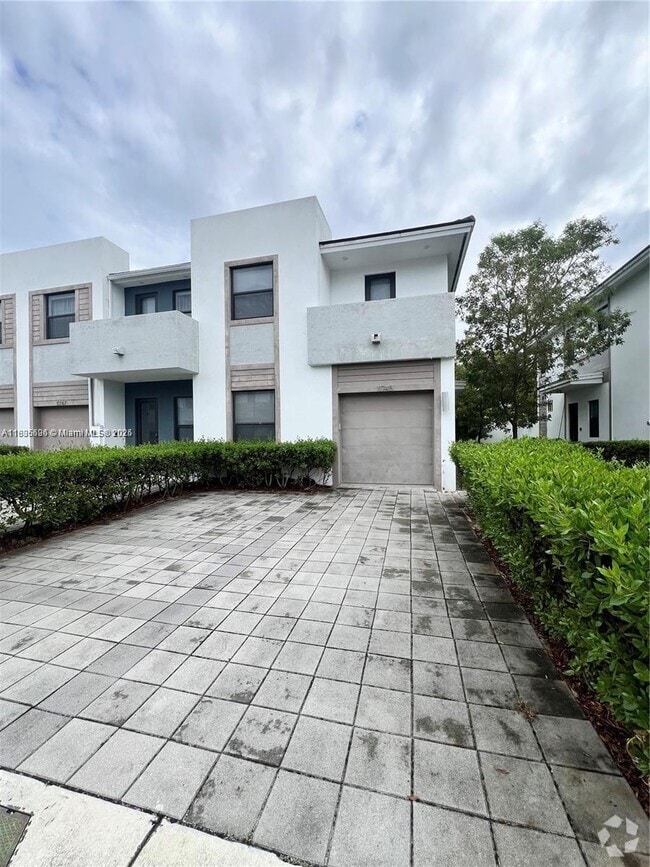 Building Photo - 11745 SW 106th Terrace Rental