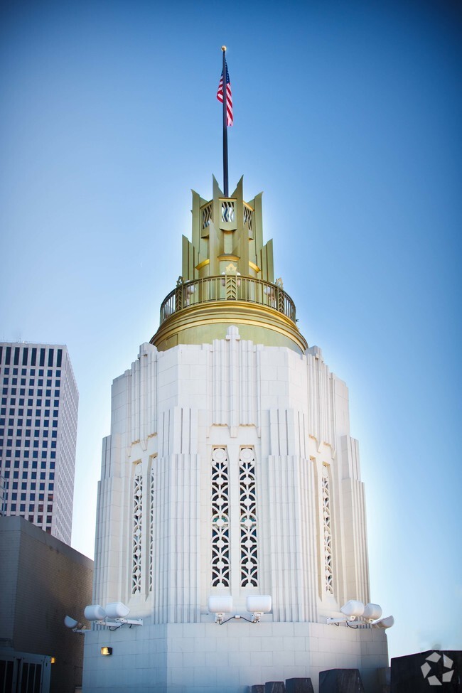 Building Photo - 200 Carondelet Rental