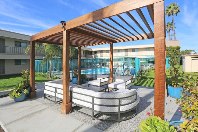 Villa Pacific Apartments *$500.00 off *