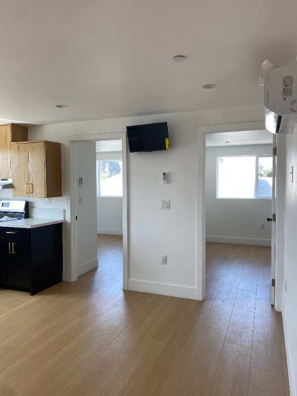 Photo - 1410 57th St