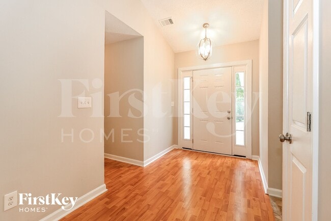 Photo - 101 Settlers Ridge Ln