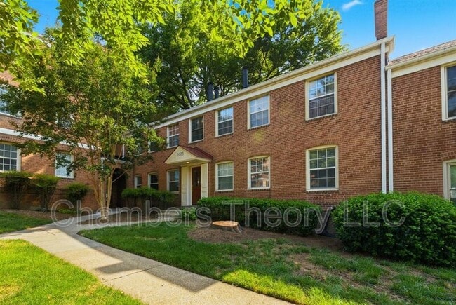 Building Photo - 2603 Arlington Blvd Unit #102