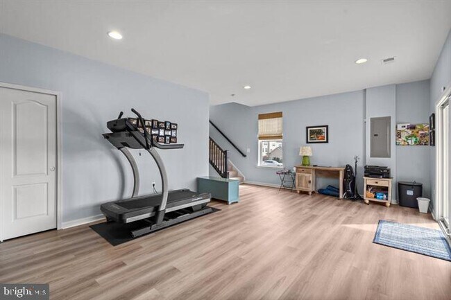 Photo - 458 Indigo Way