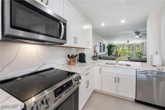 Building Photo - 11118 Gulf Shore Dr Unit A203