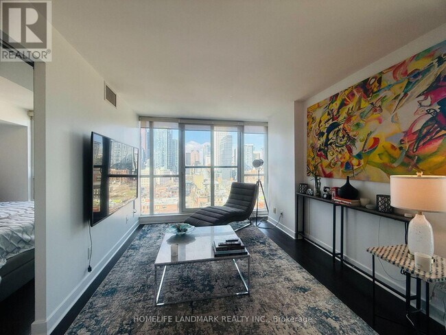 Photo - 320 Richmond St E Unit 1513