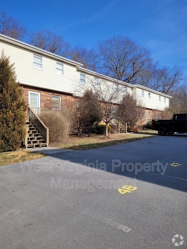 Building Photo - Woodland Acres Rental