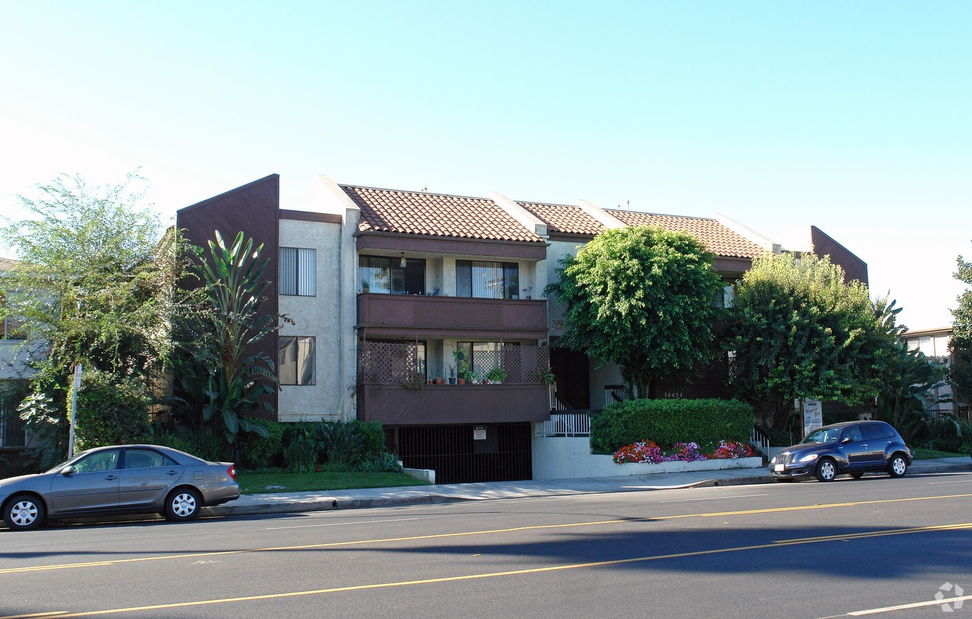 14424 Magnolia blvd. - 14424 Magnolia Blvd Apartamentos