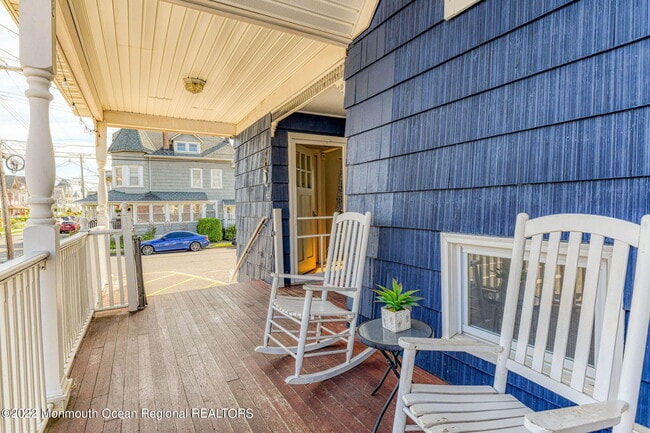 Photo - 42 Abbott Ave