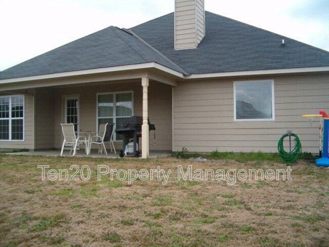Photo - 18 Hillside Dr