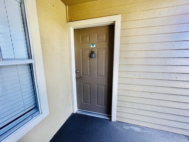 Photo - 2200 Key W Ct