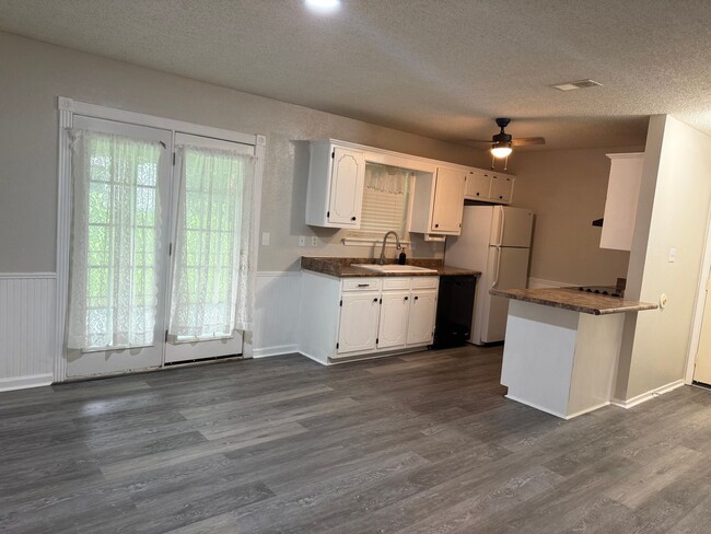 Photo - 3 Bedroom in Springhill ISD