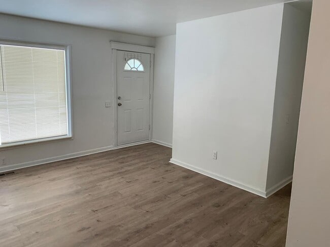 Photo - Cozy 3-Bed Home with Spacious Yard in Inkster!