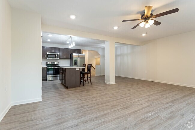 3BR , 2.5BA 1688 SF