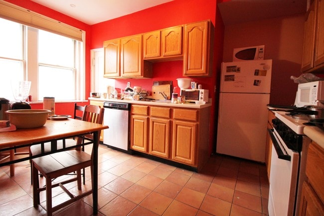 Photo - 129 Chiswick Rd Unit 10