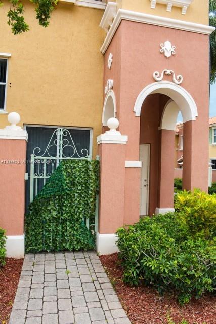 Photo - 10666 SW 7th St Unit 2106