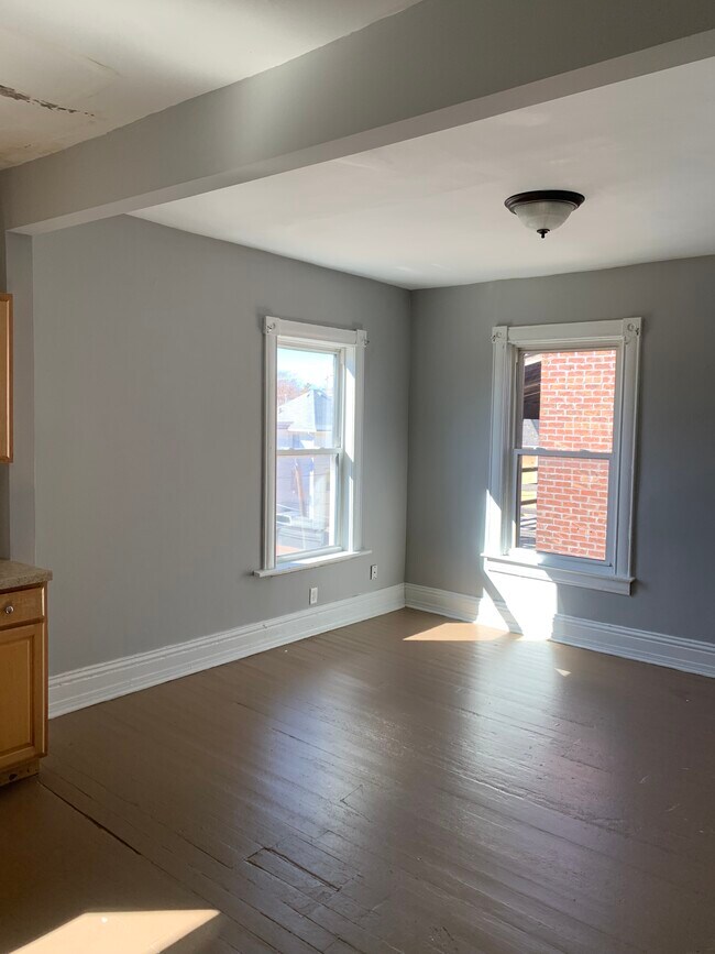 Photo - 1314 Park Ave Unit 4