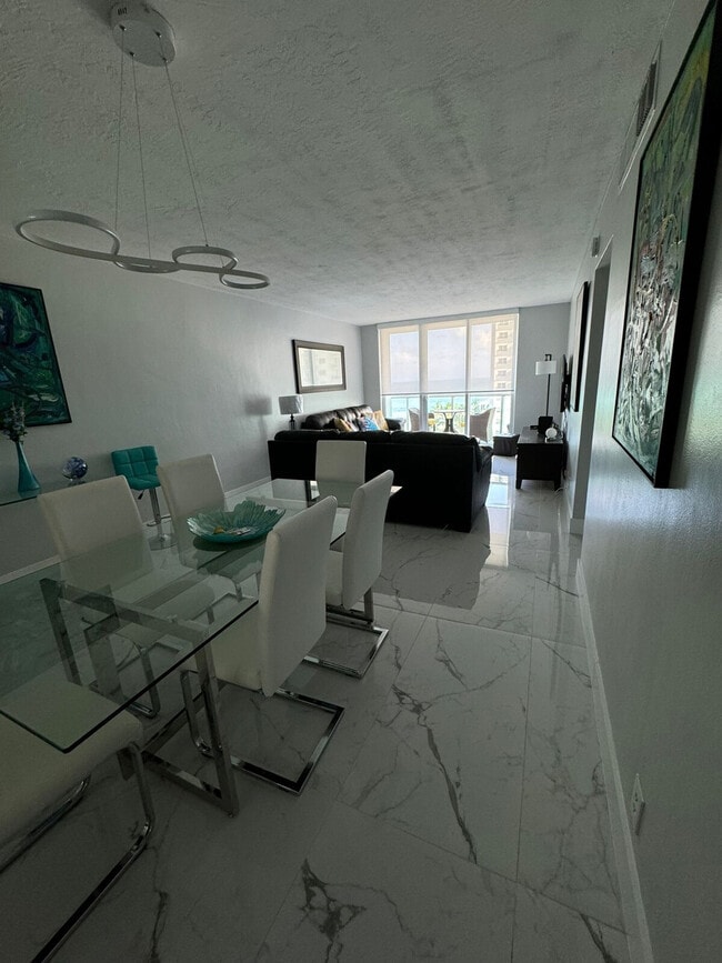 Photo - 3801 S Ocean Dr Unidad ID1341974P