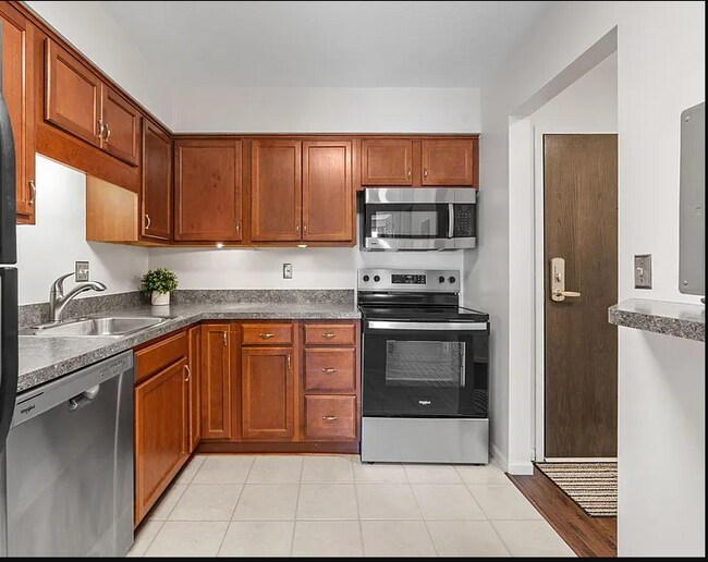 Kitchen View - 78 10th St E Unit 406