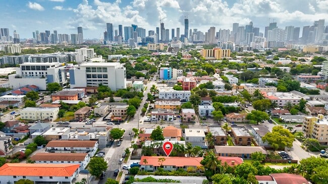 1330 NW 5th St