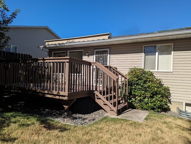 Photo - Beautiful Condo in Quiet Neighborhood - Small Pet Allowed