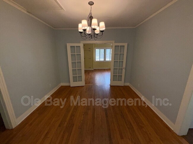 Photo - 305 Chidester Ave