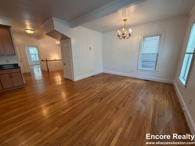 Photo - 157 M St Unidad 1