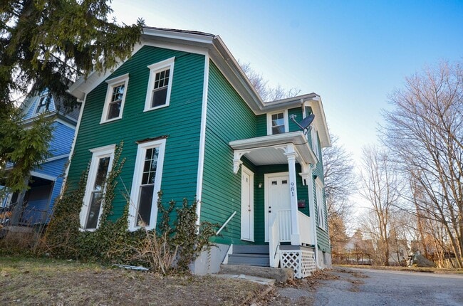 Photo - Single family home | 4bd/2ba Near UofR and...