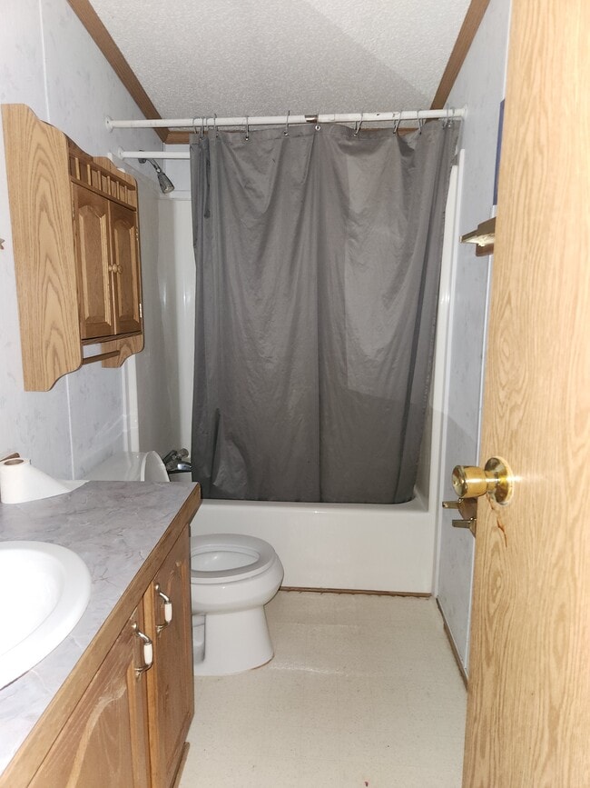 Photo - 124 Phillips St
