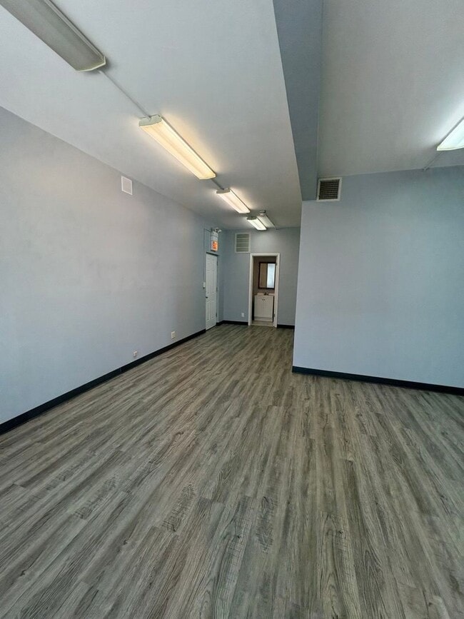 Building Photo - 8827 W Grand Ave Unit 1F Rental