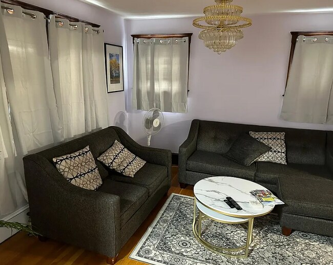 Building Photo - 55 Gordon Ave Unit 2 Rental