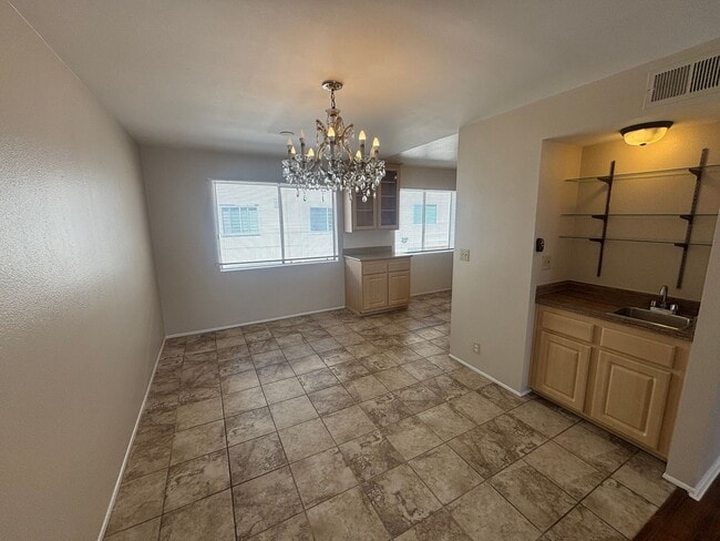 Photo - Beautiful 3-Bedroom Townhome in Chatsworth!