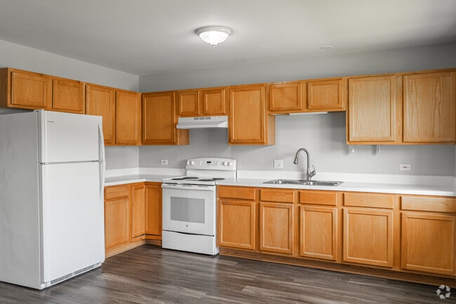 1BR, 1BA - 696SF - Kitchen