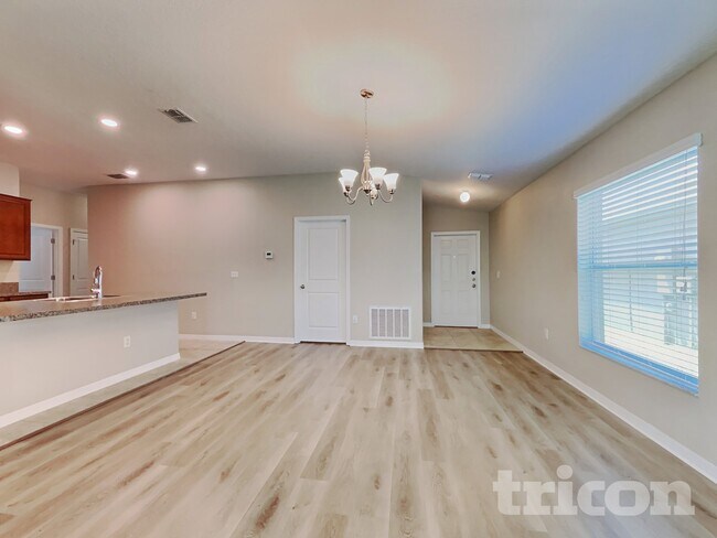 Photo - 8440 Hunters Fork Loop