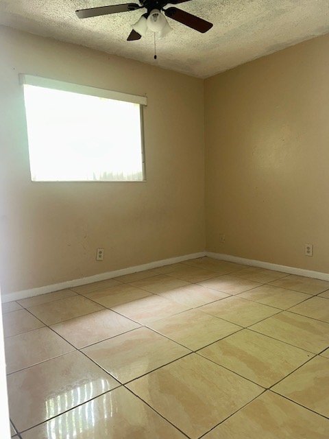 Photo - 2440 NW 39th Wy Unit Apt 202