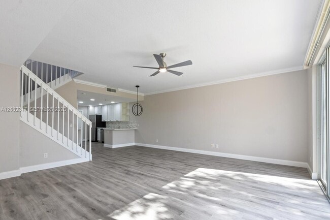 Photo - 152 Santa Barbara Way