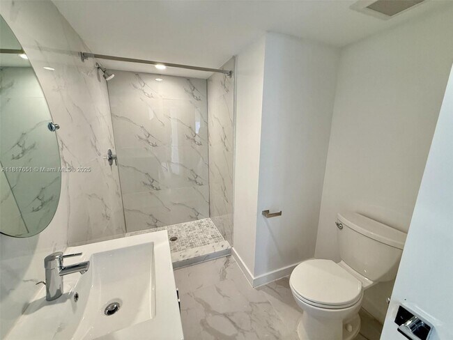 Photo - 1552 Euclid Ave Unidad 6