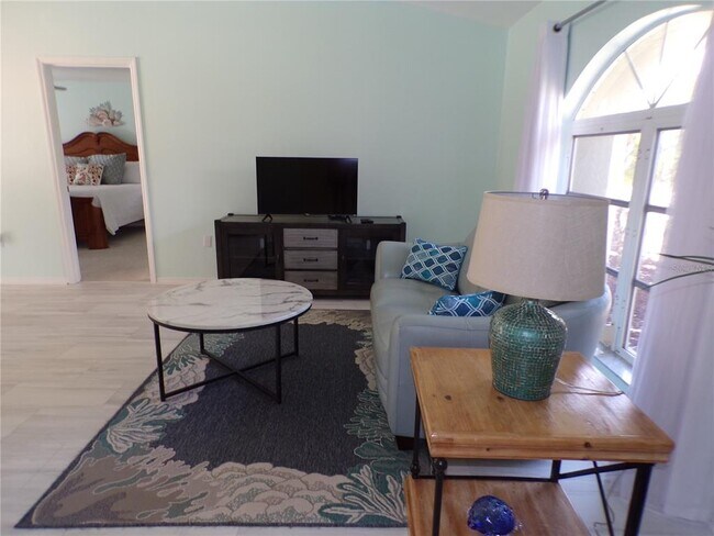 Photo - 15624 Hennipen Cir