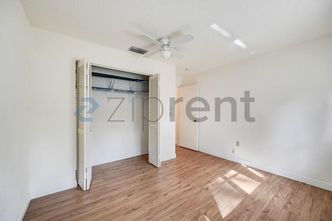 Photo - 1624 Whitehead Dr