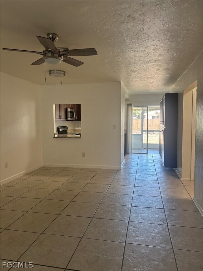 Photo - 1219 SE 23rd Pl Unit 2