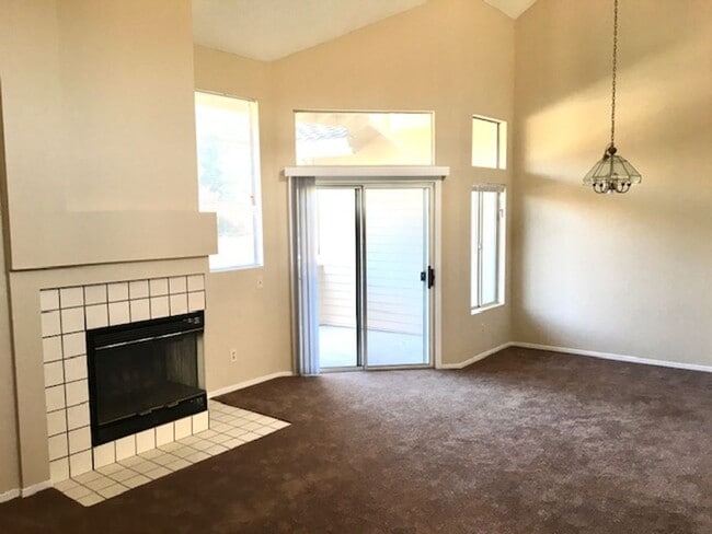 Photo - Wonderful 2 bed 2 bath Condo in Hercules -...