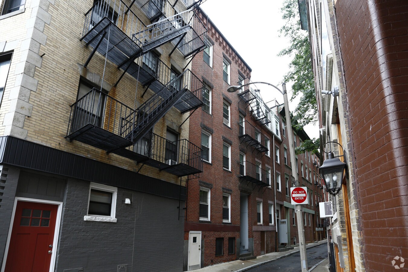 Photo - 15 Stillman St