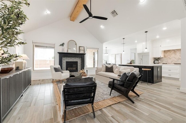 Photo - 3217 Pinnacle Peak Dr