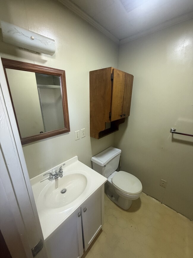 Photo - 112 S 2nd St