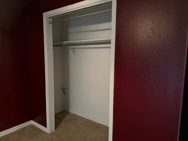 Room 2 - 10677 Hancock Dr