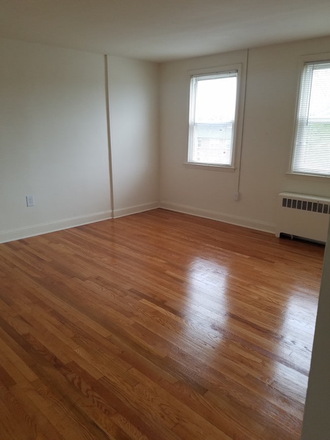 Wabash Manor Apartments