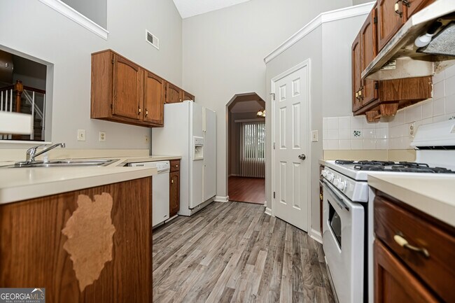 Photo - 5724 Rex Mill Creek