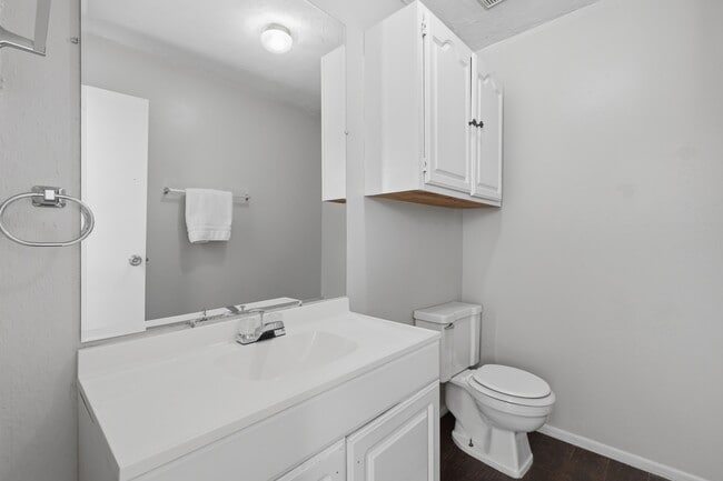 Photo - 905 Craig Dr