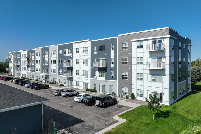 Flats on 21