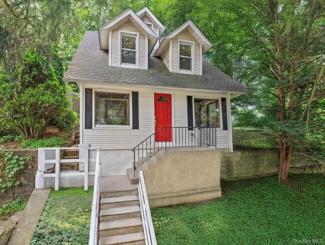 Photo - 39 Euclid Ave House