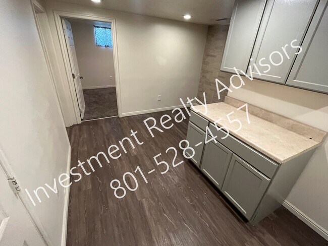 Photo - 2704 Alden St E Unidad Basement